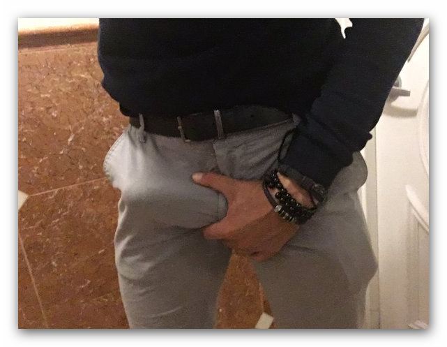 Photo by Agentfl with the username @Agentfl,  December 2, 2019 at 4:16 PM. The post is about the topic Gay Video Amateur and the text says 'Bulge touching'