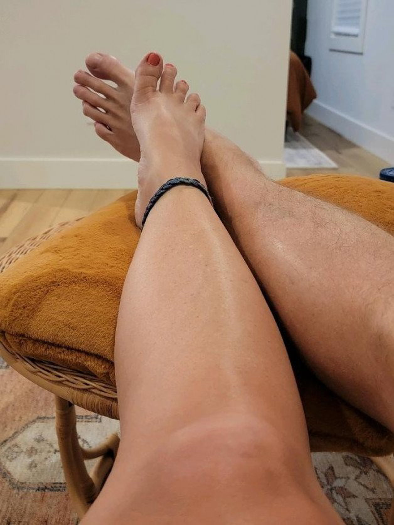 Photo by Aandcfromnc with the username @Aandcfromnc,  June 27, 2022 at 1:58 AM. The post is about the topic Sexy Feet and the text says 'She has some beautiful little feet!!!'