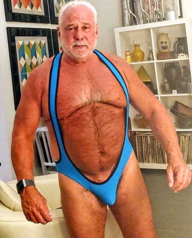 Photo by Bearbeauxxx with the username @Bearbeauxxx,  December 13, 2019 at 11:52 AM. The post is about the topic Sexy Bear and Daddies