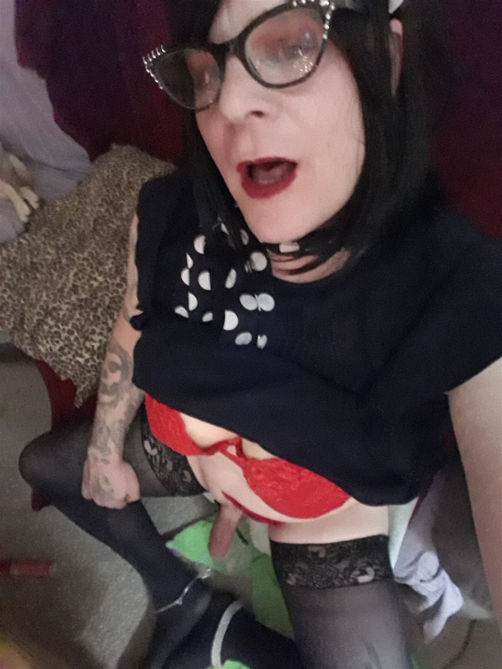 Photo by DangerMarcy with the username @DangerMarcy, who is a verified user,  December 26, 2019 at 4:34 PM. The post is about the topic Hot Shemale Pics and the text says 'had myself a dirty little xmas.'