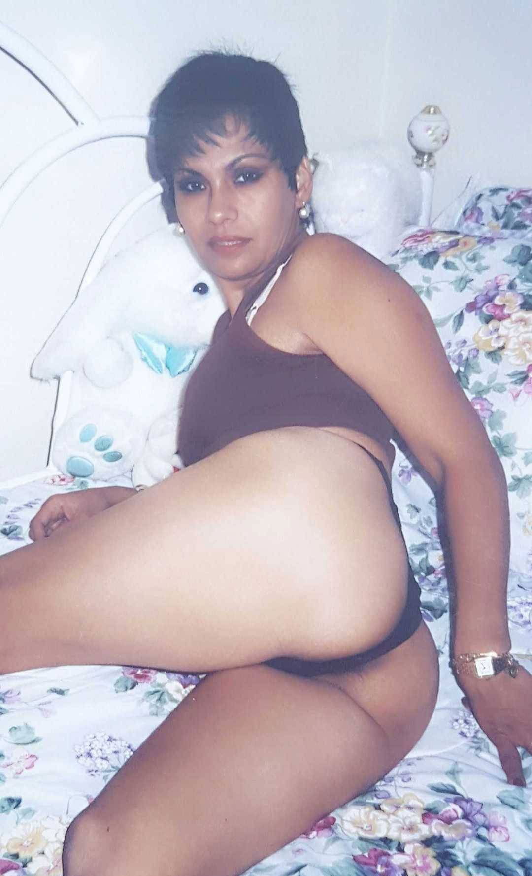 Album by Lucymtz with the username @Lucymtz,  January 8, 2020 at 9:34 PM. The post is about the topic Slut Wifes and the text says '#hottie #amateur #slut #latin #sexoservidora #lucyvillegas #mexicana #prepago #twitter.com/lucymtz'