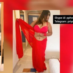 Photo by priyablr123 with the username @priyablr123, who is a star user,  January 8, 2023 at 9:02 AM and the text says 'Verified Slutwife Priya'