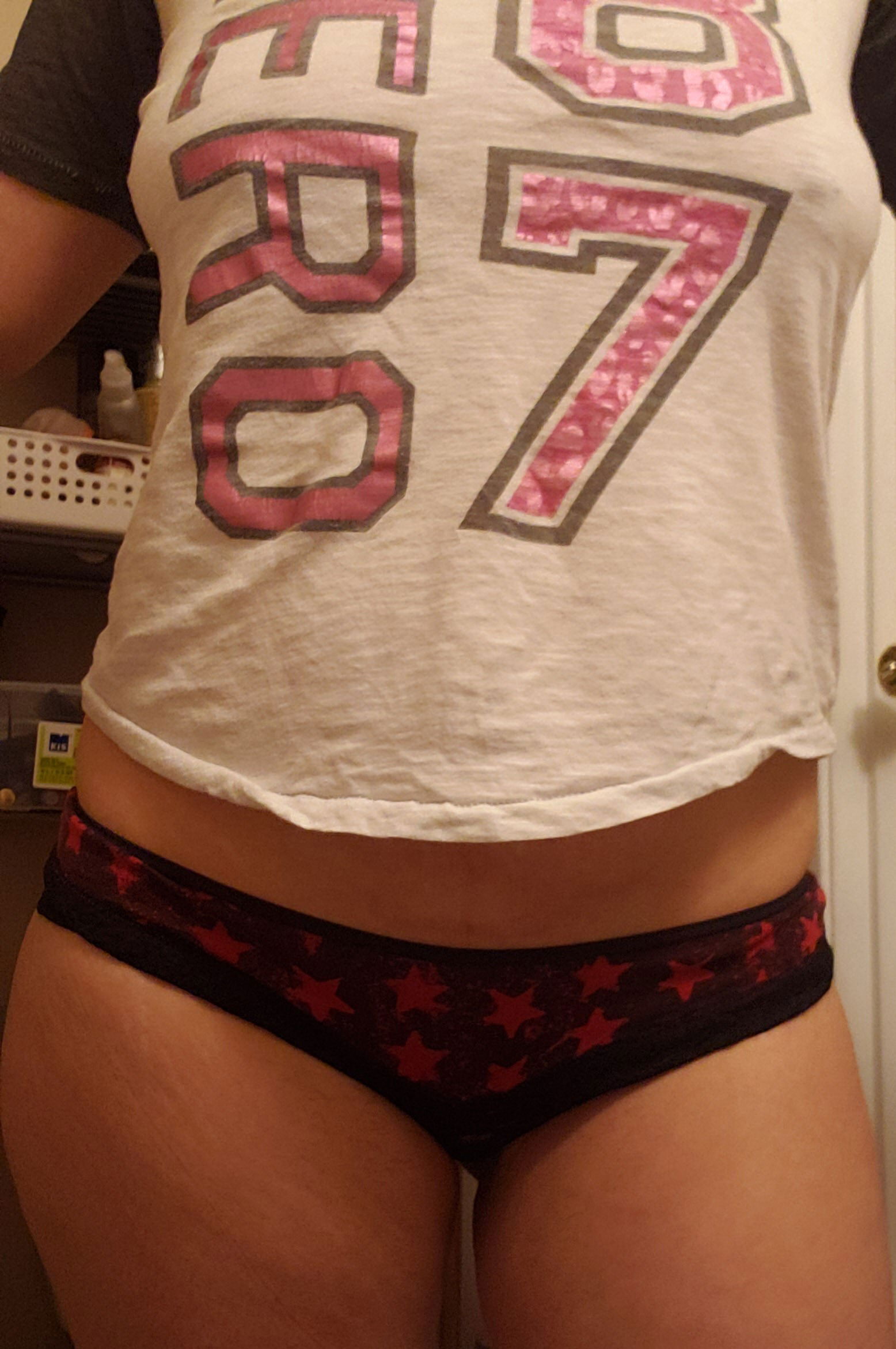 Album by Daddysgrl with the username @Daddysgrl,  December 23, 2019 at 2:22 PM. The post is about the topic Amateurs and the text says 'good morning loves'