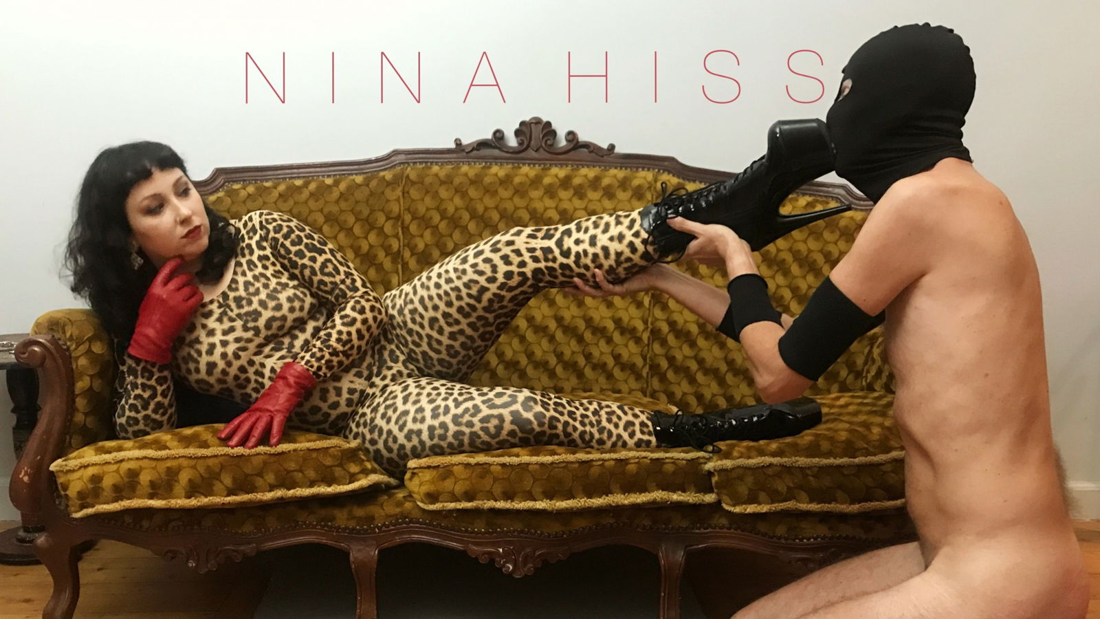 Cover photo of Nina Hiss