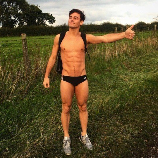 Photo by sydausperv with the username @sydausperv,  January 20, 2019 at 2:14 AM. The post is about the topic Gay Speedos