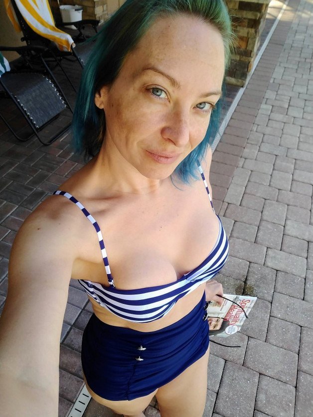 Photo by SexWithMilfStella with the username @SexWithMilfStella, who is a star user,  November 8, 2023 at 12:10 PM. The post is about the topic MILFS and the text says 'Do I make a good pinup? #stellahere #petite #retrobikini #bluehair #blueeyes'