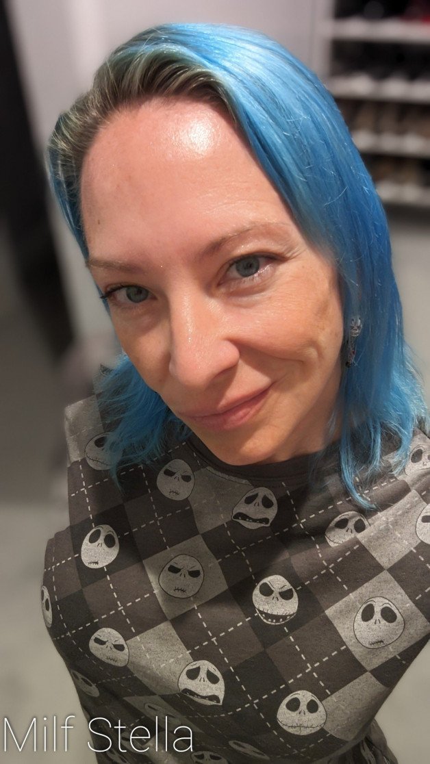 Photo by SexWithMilfStella with the username @SexWithMilfStella, who is a star user, posted on December 16, 2023. The post is about the topic MILF NEXT DOOR and the text says 'Who is your favorite Disney character? Can you guess mine? #stellahere #petite #jackskellington #bluehair #blueeyes'