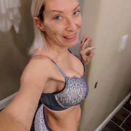 Photo by SexWithMilfStella with the username @SexWithMilfStella, who is a star user,  March 9, 2022 at 12:00 PM. The post is about the topic MILF and the text says 'I love it when I match on accident! #milfstella #milf #maute #cougar #girlnextdoor #hotmom #petitebosy #ddd #victoriassecret #braandpanties #cottonunderwear'