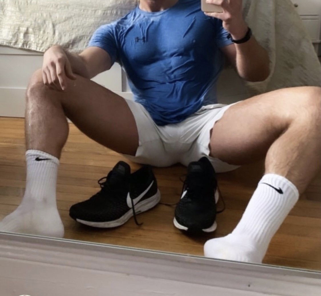 Photo by Gerboy95 with the username @Gerboy95,  September 29, 2020 at 10:38 AM. The post is about the topic Male feet, socks and jocks