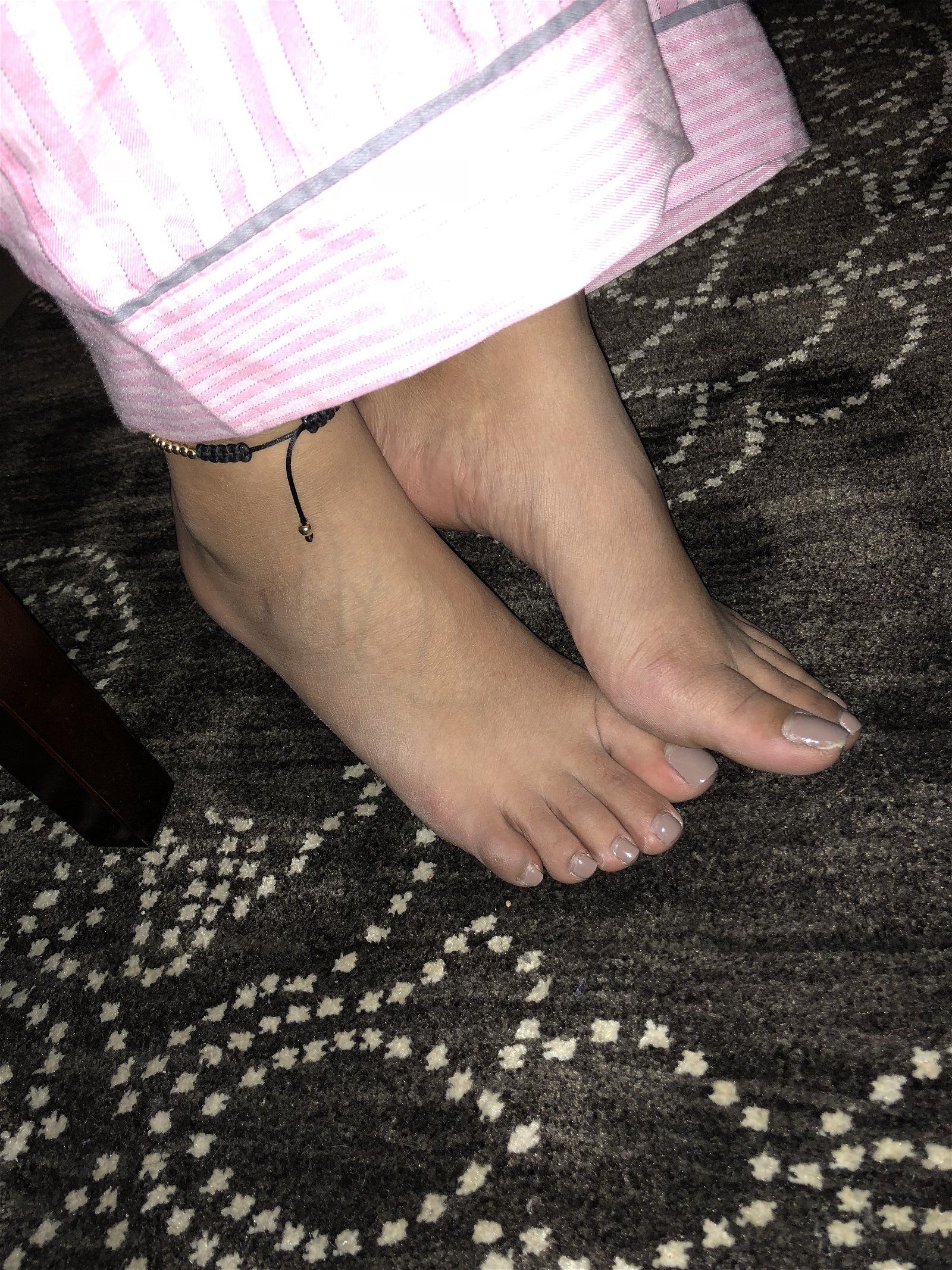 Photo by Nilegoddess with the username @Nilegoddess, who is a star user,  November 29, 2017 at 7:44 AM and the text says 'Studying. :( #Feet  #toes  #teen  #sexy  #pajamas  #studying  #fetish  #young  #feet  #girl  #foot'
