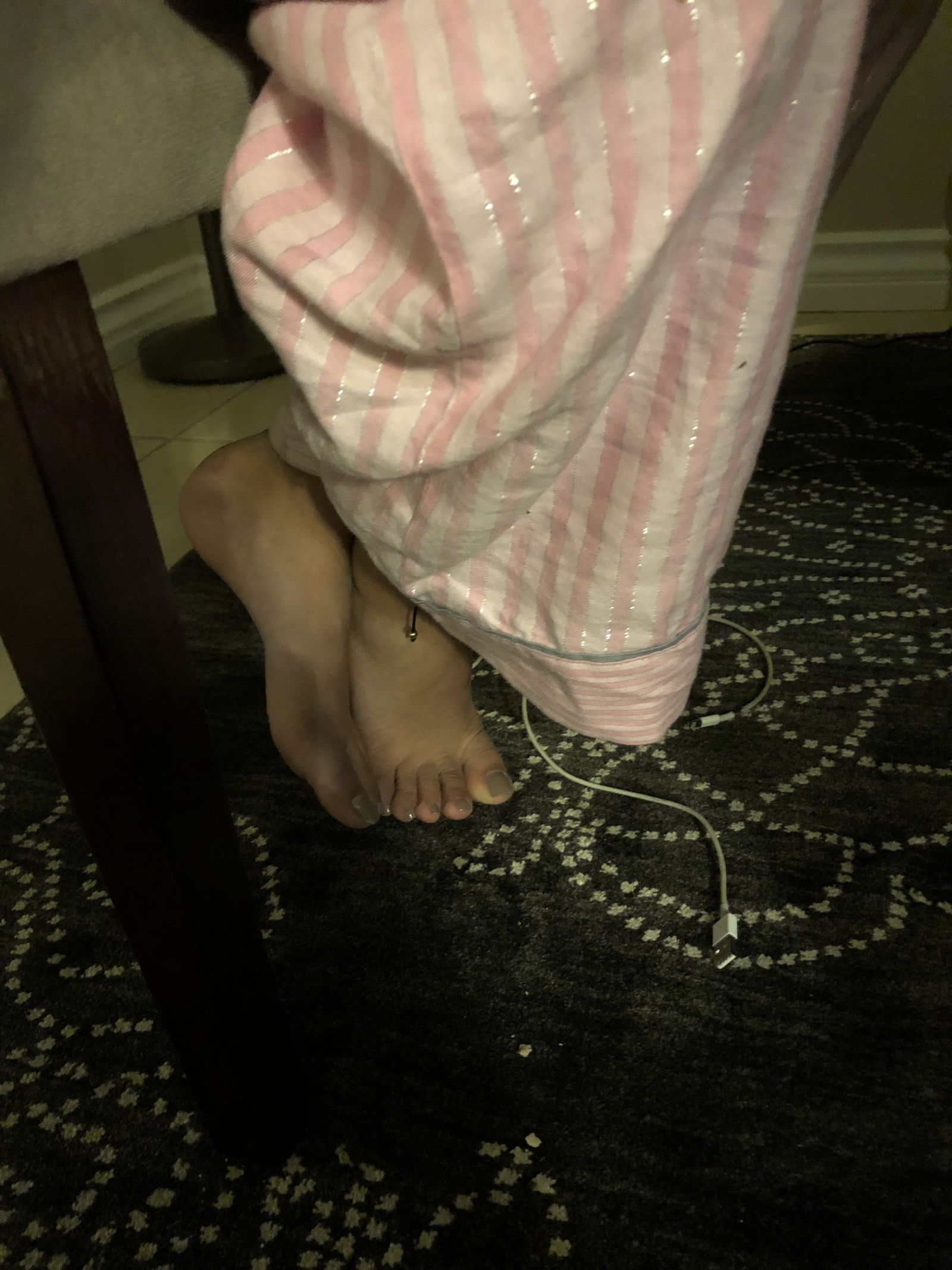 Photo by Nilegoddess with the username @Nilegoddess, who is a star user,  November 29, 2017 at 7:44 AM and the text says 'Studying. :( #Feet  #toes  #teen  #sexy  #pajamas  #studying  #fetish  #young  #feet  #girl  #foot'