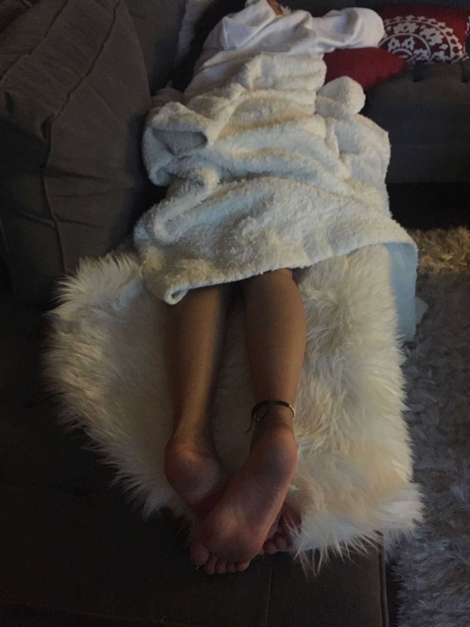 Photo by Nilegoddess with the username @Nilegoddess, who is a star user,  October 14, 2017 at 7:05 PM and the text says 'Won’t you cum on these? #Feet  #Toes  #tootsies  #Teen  #Sexy  #sleeping'