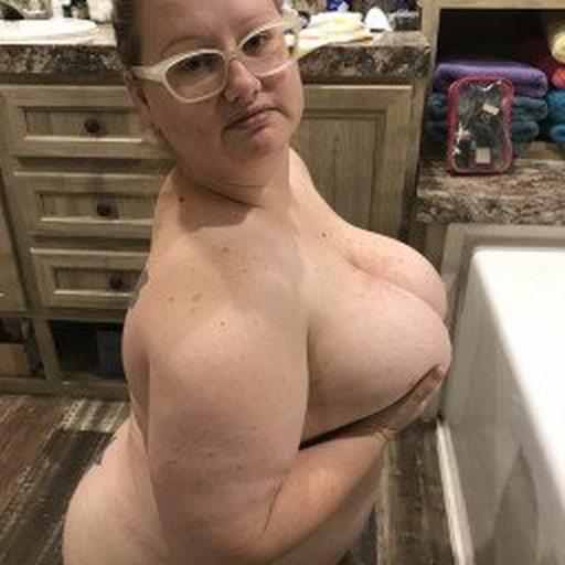 Photo by Dirty Down South with the username @dirtydownsouth, who is a star user,  June 14, 2022 at 3:24 PM and the text says 'the girls are feeling heavy today!
#bigtits'