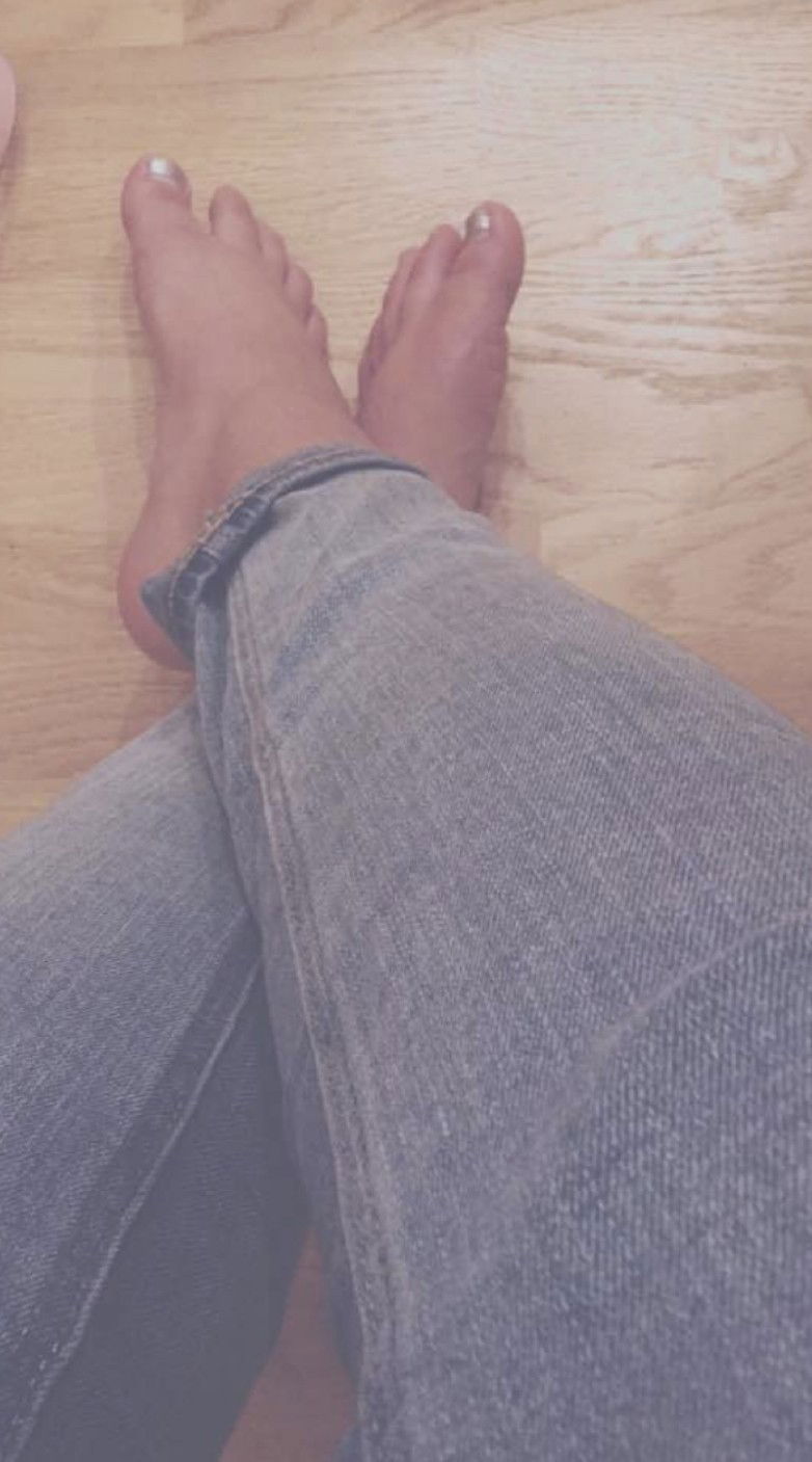 Photo by MmmJames with the username @MmmJames, who is a verified user,  January 24, 2020 at 11:56 AM. The post is about the topic Real Amateur Feet and the text says 'cute 18 year old fuck buddies feet'
