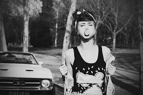 Photo by MaxvJ with the username @MaxvJ,  May 31, 2013 at 9:25 AM and the text says '#80s  #retro  #black  #and  #white  #bubble  #gum  #car  #girl  #tree  #millionth  #copy  #of  #this  #haha'  #ford  #mustang'