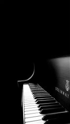 Photo by MaxvJ with the username @MaxvJ,  June 13, 2017 at 5:24 AM and the text says '#klavierr  #Black  #and  #White  #love  #beutyful  #art  #steinway  #black&white'