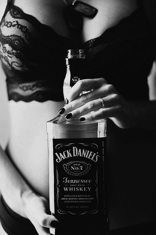 Photo by MaxvJ with the username @MaxvJ,  June 13, 2013 at 1:24 PM and the text says '#..  #drunk  #beautiful  #girl  #life  #black  #Hot  #love  #party  #jack  #daniel's  #naced  #kiss  #black  #and  #white  #drink  #free  #me  #nigth  #sexy  #jack  #daniels  #naked  #sex  #whisky  #old  #perfect  #rock  #tennessee  #whiskey  #you'
