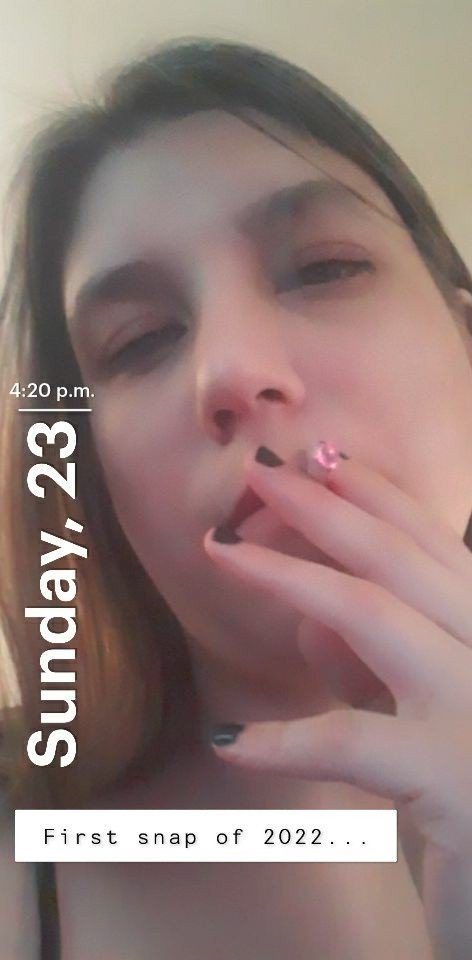 Photo by ValerieRayne with the username @ValerieRayne, who is a star user,  January 23, 2022 at 11:31 PM and the text says 'First snap of 2022...

Have you added me yet? @ValerieRayne13'