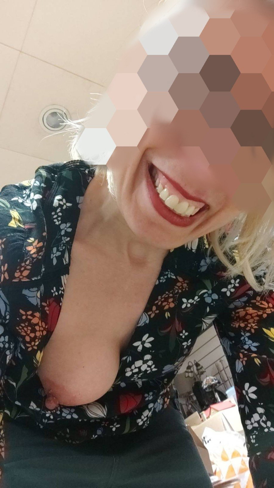 Photo by Joker_and_Harley with the username @Joker-and-Harley, who is a verified user,  May 9, 2022 at 2:35 PM. The post is about the topic Nude working girls and the text says 'Share,Like,Flame and comment... and more Cock/Cumtribute very welcome ... plenty of choice on our gallery....and tag to let us know of course!!'