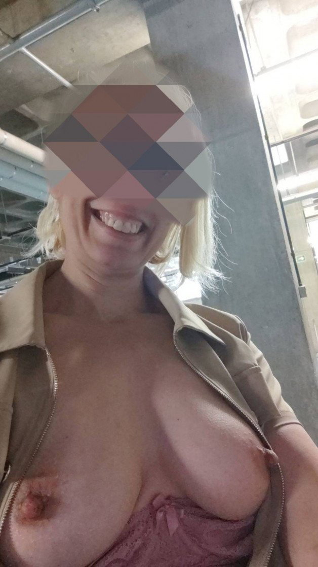 Photo by Joker_and_Harley with the username @Joker-and-Harley, who is a verified user,  May 18, 2023 at 2:53 PM. The post is about the topic Amateurs and the text says 'Share,Like,Flame and comment... Cock/Cumtribute very welcome ... plenty of choice on our gallery....and tag to let us know of course!!
P.s. We like video with "cream"
Share,Like,Flame and comment... Cock/Cumtribute very welcome..'