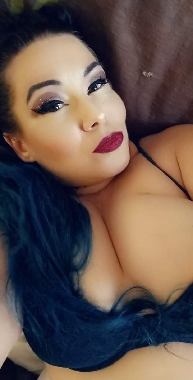 Photo by Miss Arianna with the username @MissArianna, who is a star user,  June 2, 2020 at 4:09 PM. The post is about the topic Sexy BBWs and the text says 'COME FIND OUT!   http://missarianna.tumblr.com  /https://onlyfans.com/miss-arianna http://www.xvideos.com/video46082731/verification_video.   🐦@MissArianna10'