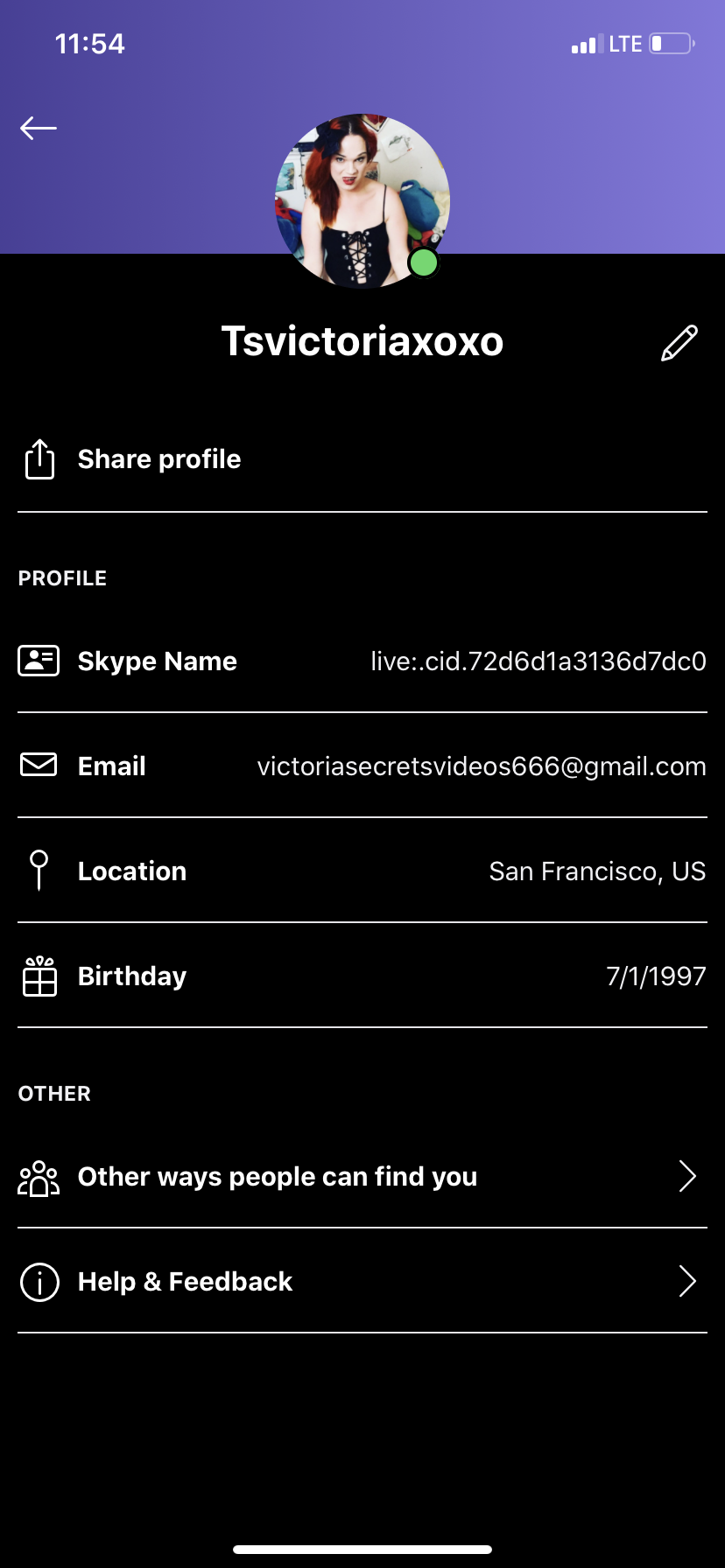 Photo by ✨?TS Victoria?✨ with the username @Tsvictoriaxoxo, who is a star user,  September 27, 2020 at 9:58 PM and the text says 'Skype ID  tsvictoriaxoxo $3/a min Cashapp me $vickysecrets666'