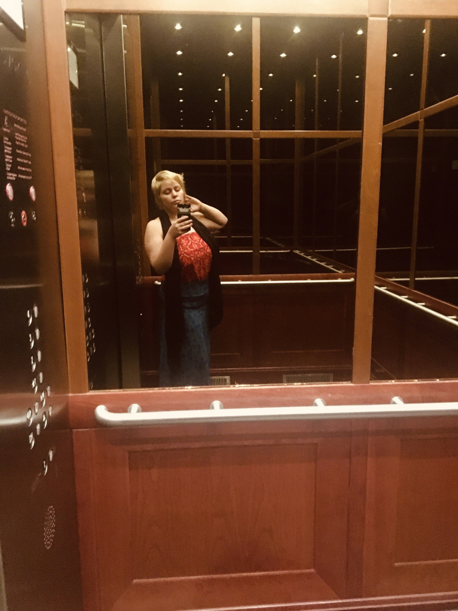 Photo by Elizabitch with the username @Elizabitch, who is a star user,  February 11, 2020 at 7:25 PM and the text says 'What would you do with me alone in this elevator?'