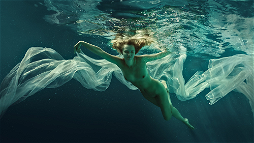 Photo by DesdemonaDestiny with the username @DesdemonaDestiny,  February 19, 2020 at 4:45 AM. The post is about the topic Underwater and the text says 'I am going to post images and videos I find compelling, beautiful, or just plain sexy.  I would love to know what others think of them'