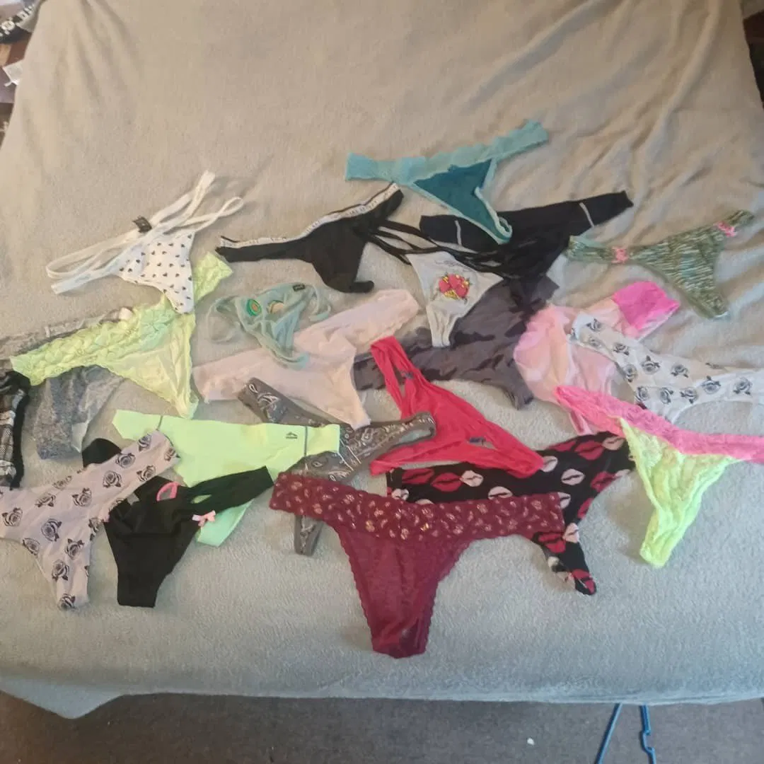 Photo by Stellarae68 with the username @Stellarae68,  December 7, 2021 at 6:21 PM and the text says 'panties, panties, panties for sale. all are $12 for 12 hours worth of wear. $16 for 24 hours and $20 for masterbation or peeing in them. all will be vacuum sealed right after the time. cashapp is in my linktree'