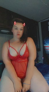 Photo by Redhead1122 with the username @Redhead1122,  January 28, 2023 at 9:08 AM. The post is about the topic California hotwife for bull and the text says 'we are looking for a bull i am strait shes a thick girl and knows how to please located in nor call coast 15 minutes from oregon'