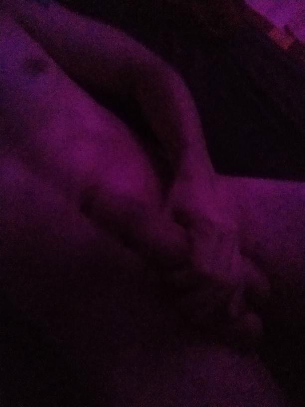 Album by Nice Curve with the username @Nicecurve,  March 4, 2020 at 10:59 AM. The post is about the topic Swinging and the text says 'hung dick, always hungry for more holes #bigdick #bull always looking for a hole to stretch. message me if you want to get gaped.

#amatuer #homemade'