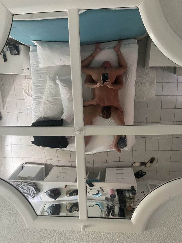 Photo by Islandgirl with the username @Islandvixen, who is a verified user,  February 28, 2022 at 5:02 PM. The post is about the topic Hedonism Resorts and the text says 'Love mirros on the ceiling'