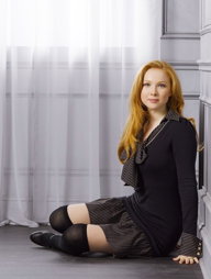 Photo by misfetiches with the username @misfetiches,  October 19, 2015 at 4:33 PM and the text says 'enblanchejenveux:

sweetadorablegirls:

Molly Quinn


lovely'