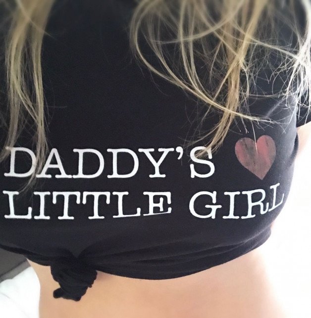 Photo by Kitten with the username @daddysirslittleslut, who is a verified user,  November 10, 2022 at 12:11 AM. The post is about the topic Daddy's girl and the text says 'Do you wanna be my Daddy? #daddysirslittleslut #littleone'