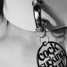 Photo by Kitten with the username @daddysirslittleslut, who is a verified user,  November 15, 2022 at 1:51 AM. The post is about the topic It’s ok to be a slut and the text says 'Pretty necklace. #purrr'