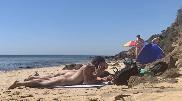 Photo by OzNudeUncut with the username @OzNudeUncut, who is a verified user,  July 8, 2022 at 10:00 PM. The post is about the topic Gay nude beach and the text says 'Cocks galore at the nude beach 🤤 
#gaynudebeach #nudebeach #nudistmen'