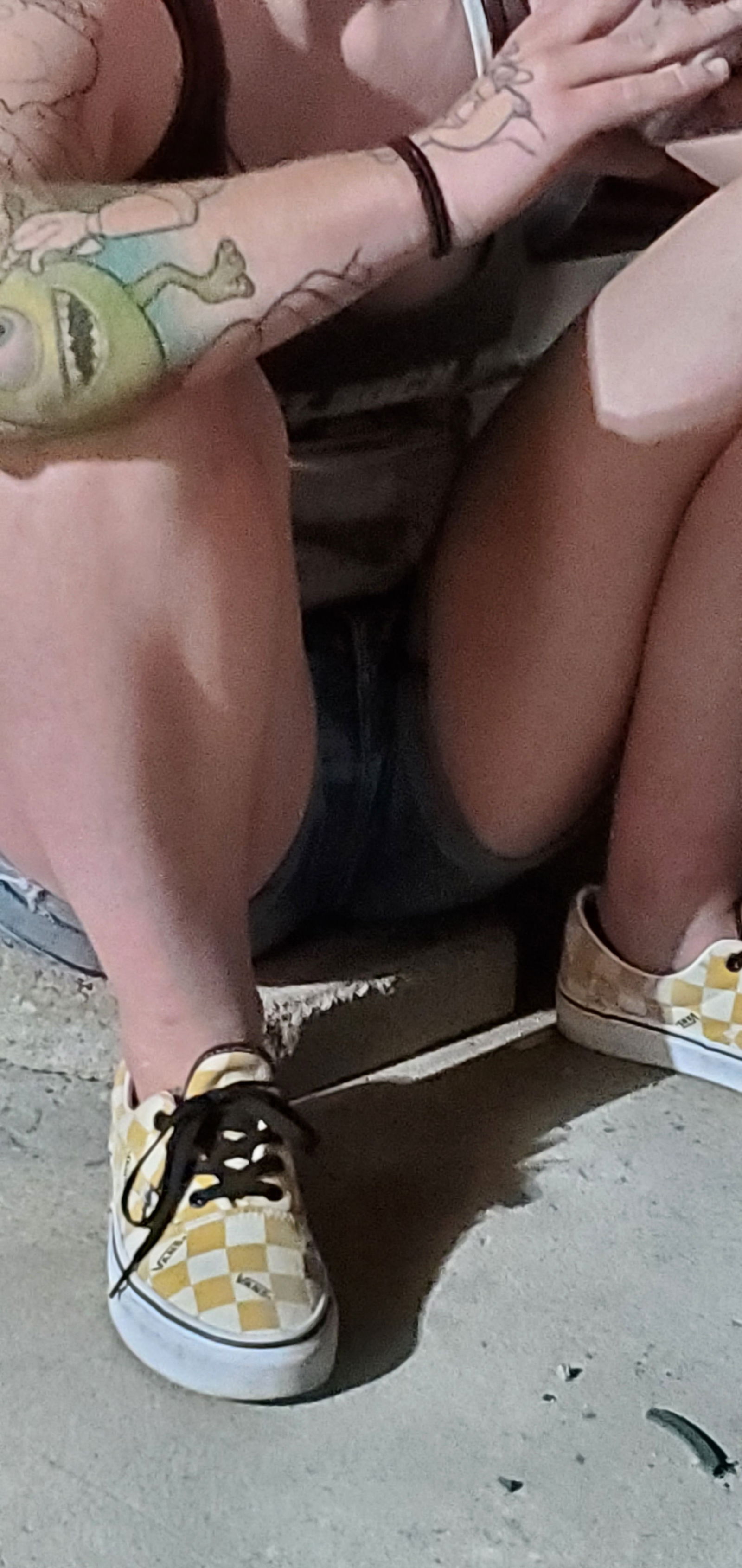 Photo by Snuffdemon666 with the username @Snuffdemon666,  August 24, 2020 at 4:41 AM. The post is about the topic Creepshots