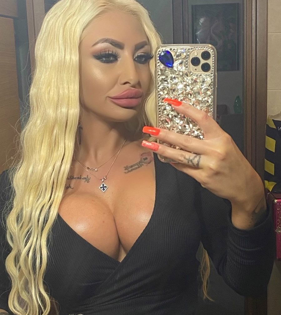 Photo by pornstari with the username @pornstari,  November 25, 2020 at 5:15 PM. The post is about the topic Bimbo Barbies and the text says 'Gorgeous bimbo with big fake lips and fake tits'