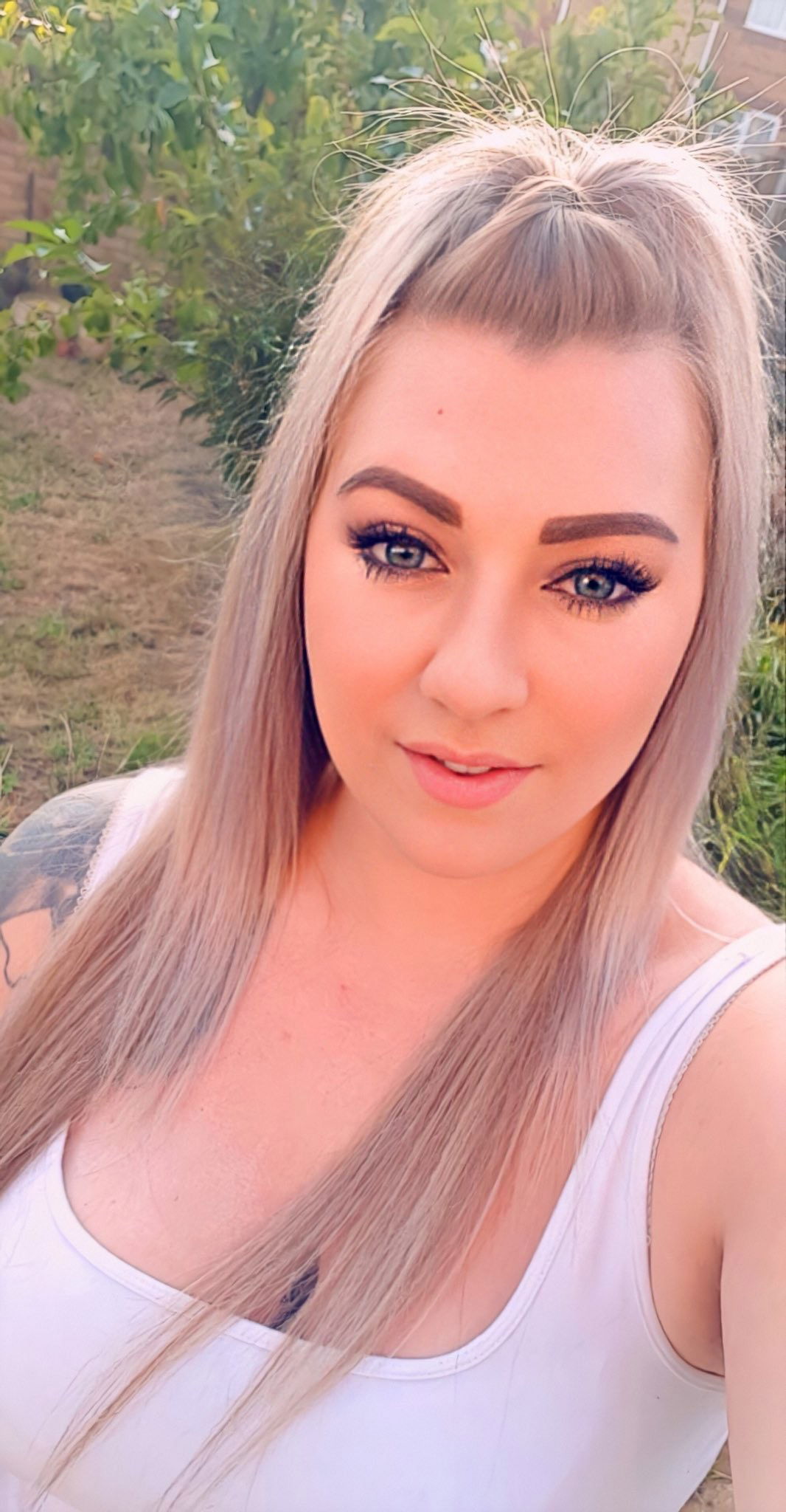 Album by Tina86 with the username @Tina86,  May 7, 2020 at 7:47 AM. The post is about the topic Amateurs and the text says 'Babe,face for #cocktribute and #cumtribute'