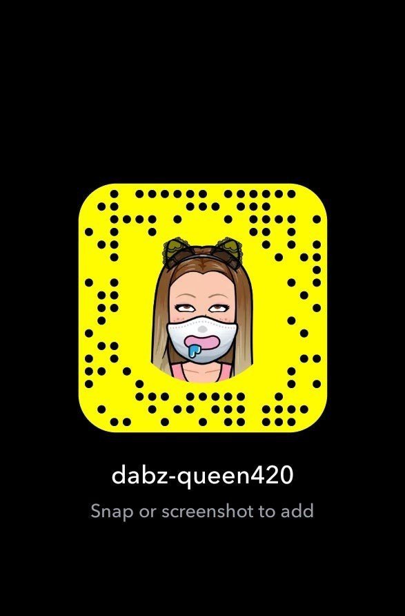 Album by LilRandoms with the username @LilRandoms,  April 27, 2021 at 10:43 PM and the text says 'come join #DabzQueen @onlyfans.com/dabz-queen_420'