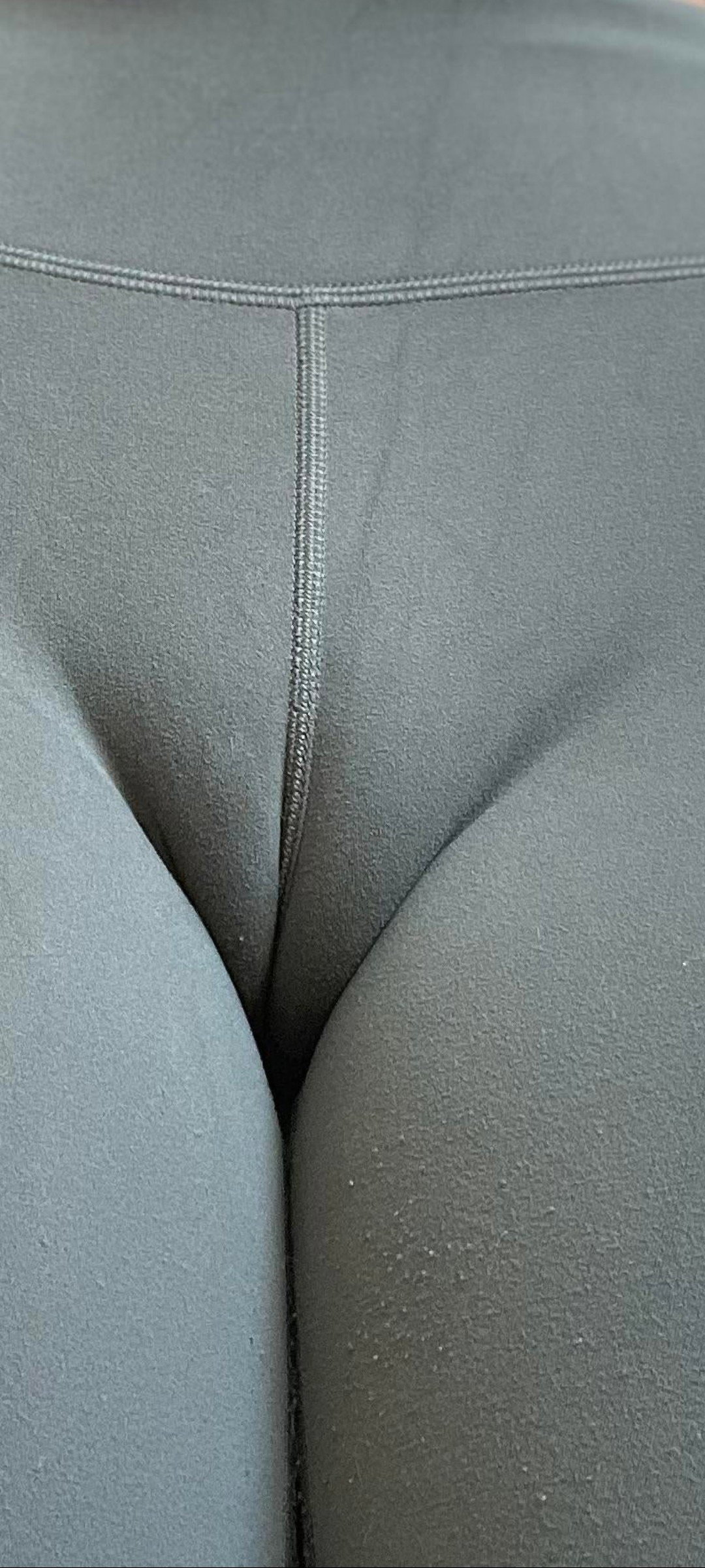 Photo by Beautifully Feminine with the username @BeautifullyFeminine,  January 24, 2022 at 1:44 PM. The post is about the topic Cameltoe
