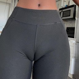 Photo by Beautifully Feminine with the username @BeautifullyFeminine,  November 4, 2021 at 6:37 AM. The post is about the topic Cameltoe