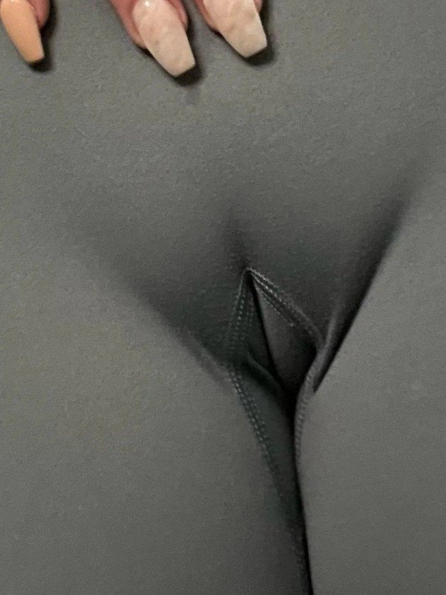 Photo by Beautifully Feminine with the username @BeautifullyFeminine,  November 22, 2023 at 2:10 AM. The post is about the topic Cameltoe