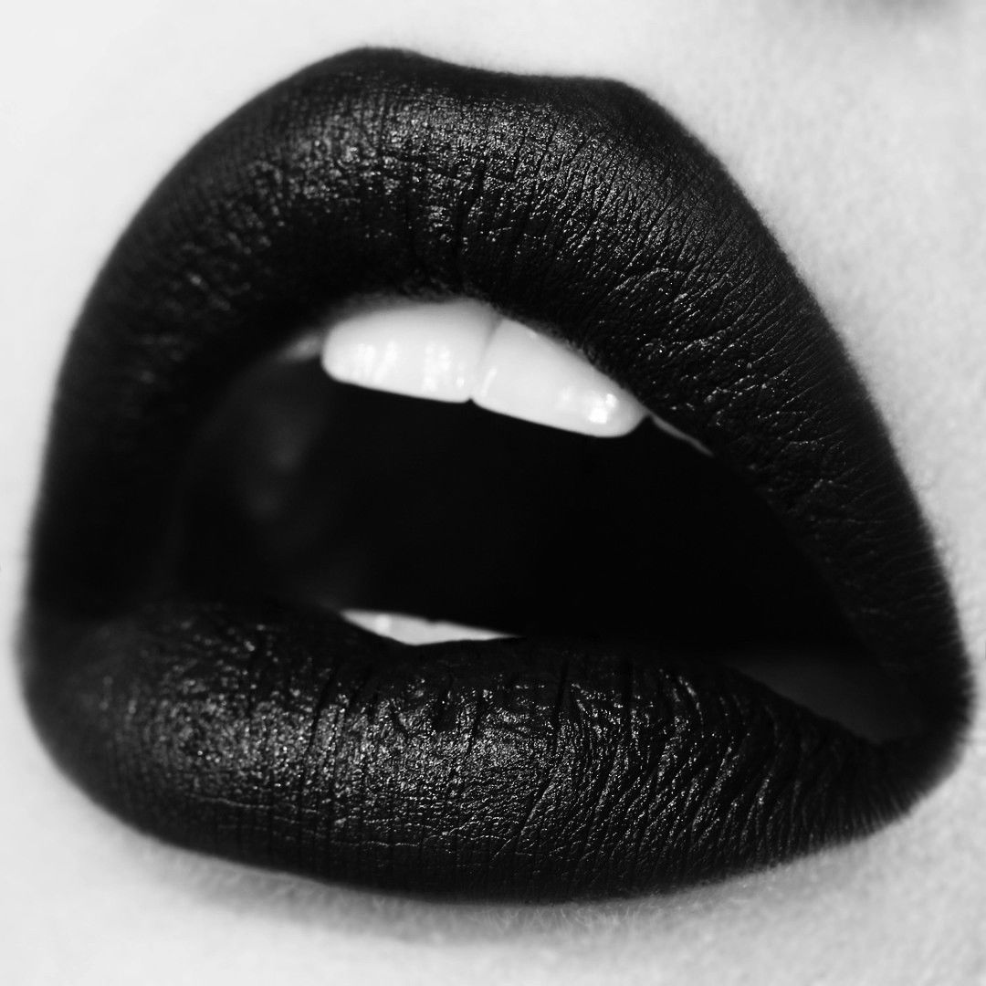 Photo by Bugger099 with the username @Bugger099,  July 1, 2016 at 11:09 PM and the text says '#black  #black  #lips  #black  #fashion  #black  #and  #white  #drugs  #marijuana'