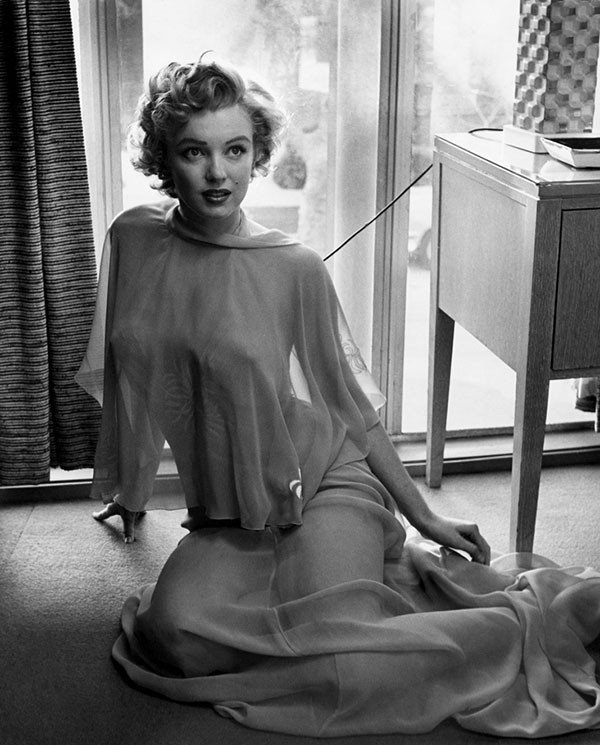 Photo by nudes-des-artiste with the username @nudes-des-artiste,  June 6, 2020 at 4:42 AM. The post is about the topic Sexy Lingerie and the text says 'Marilyn looks lovely in a sheer negligee…

#marilynmonroe #seethrough #lingerie #celebrity #vintage'