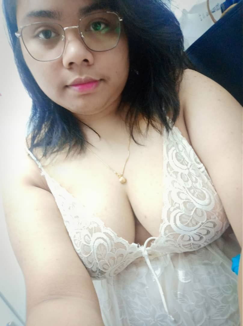 Photo by Teriang2 with the username @Teriang2,  May 8, 2020 at 12:43 AM. The post is about the topic Asian and the text says 'BANTING MARI AMIRA TEETEK BETIK
MILF GERSANG WIFE MEMBER
GANGBANG'
