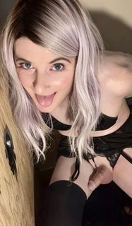 Photo by Shonni B with the username @ShonniB, who is a verified user,  August 6, 2023 at 3:47 PM and the text says 'I love my life! #sissylife iis the best life!'