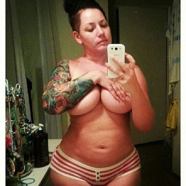 Photo by Mike Hawke with the username @wunhunglow410, who is a verified user,  November 2, 2013 at 11:25 PM and the text says 'White girl know that she is nice and thick. #thickwhitegirl #bigbreasted #thicknjuicy #tattoo #bigtittyclub #curvynphat  (at Linthicum, MD) #tattoo  #thickwhitegirl  #bigtittyclub  #bigbreasted  #curvynphat  #thicknjuicy'