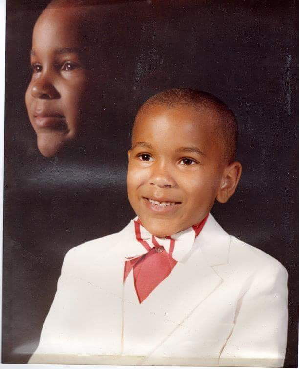 Photo by Mike Hawke with the username @wunhunglow410, who is a verified user,  February 25, 2016 at 11:21 PM and the text says 'It&rsquo;s Throwback Thursday to when I was in elementary school.  
#throwbackthursday #redbone #tbt #bigfella #caramelcutie #bhm  (at Florida Welcome Center) #bhm  #throwbackthursday  #tbt  #bigfella  #redbone  #caramelcutie'