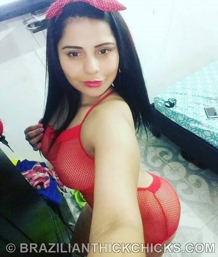 Album by xxxgeorgia with the username @xxxgeorgia,  June 6, 2020 at 1:19 AM. The post is about the topic My BF @Camila.ferraz18 - brazilianthickchicks.com and the text says 'This is my friend @camila.ferraz18 if you wanna see some videos enter brazilianthickchicks.com'